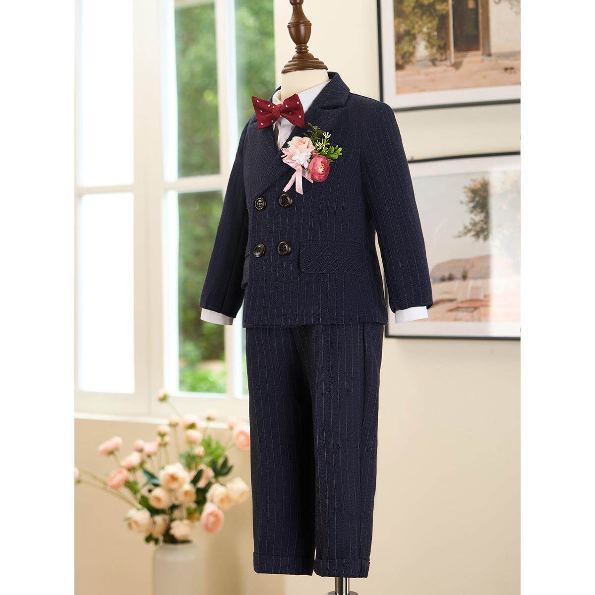 花童男童礼服套装2024新款儿童西装男宝周岁生日小西服主持演出服