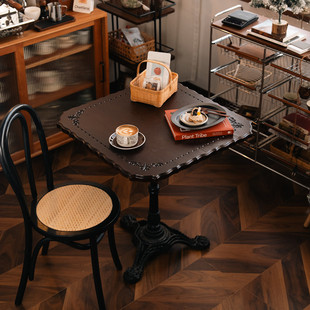 美式复古咖啡厅桌椅组合甜品奶茶店餐椅烘焙店实木方桌西餐厅餐桌