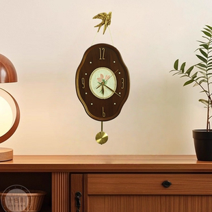饰时钟挂墙 艺术钟表高级感客厅装 法式 中古风餐厅摇摆挂钟2025款