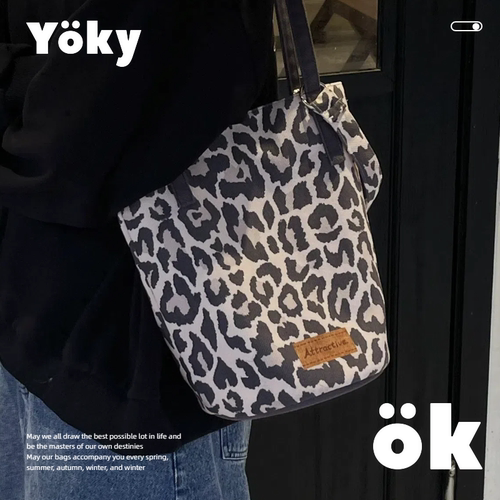 韩系ins风帆布包大容量豹纹面包水桶托特包慵懒松弛感单肩包女夏Y