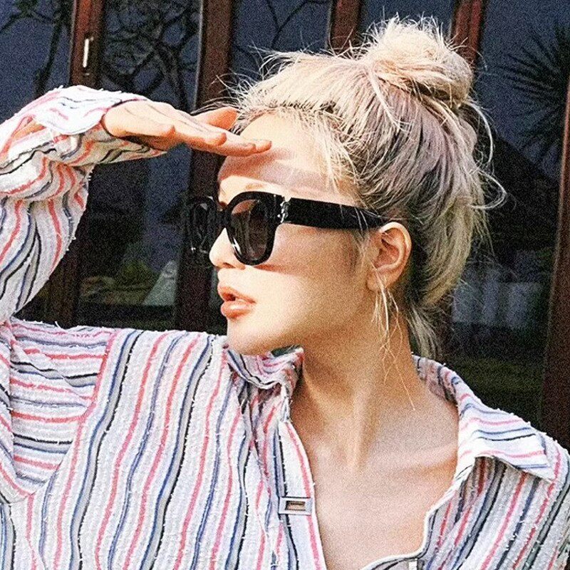 SAINT LAURENT 圣罗兰YSL方框墨镜黑金字母女士太阳眼镜 SL M95/F