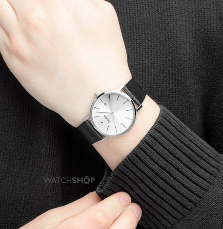 Bulova宝路华超薄商务风石英手表