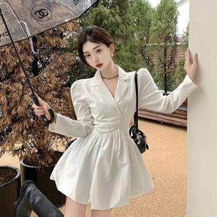设计感小众白色西装连衣裙女2025新款春季收腰显瘦气质长袖短裙子