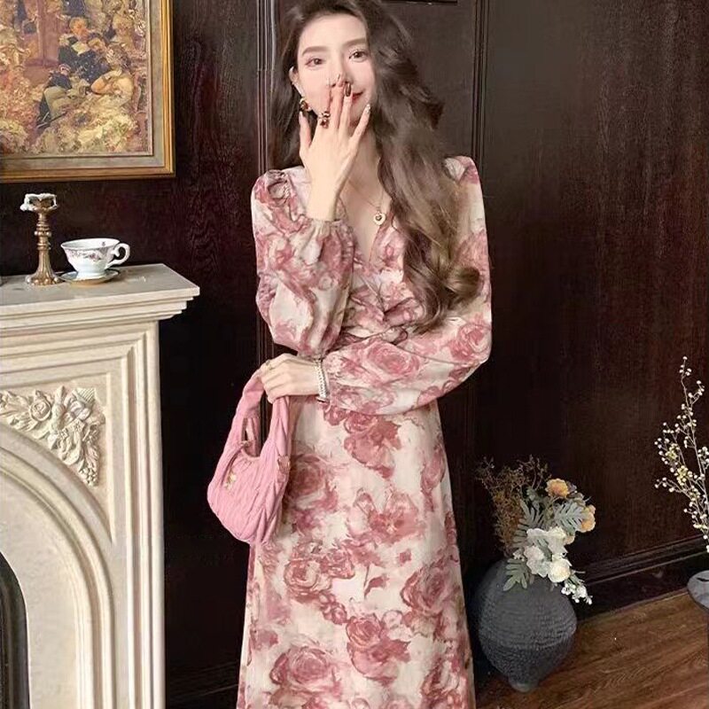 秋季轻熟风法式碎花连衣裙交叉绑带显瘦仙女气质长裙聚酯纤维休闲