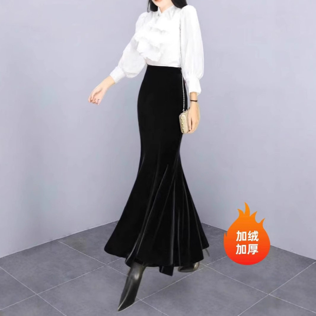 金丝绒半身裙长裙新款时尚连衣裙2026新款法式鱼尾裙秋冬裙子女