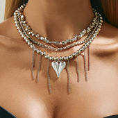 欧美跨境时尚 甜酷风爱心形吊坠项链 设计感不规则ccb串珠锁骨项饰