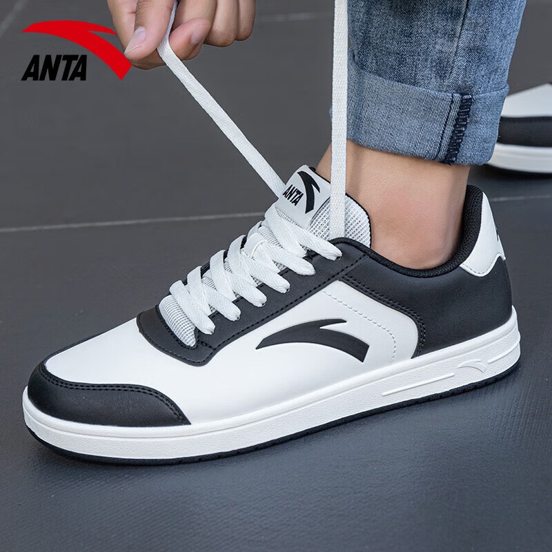 安踏2025秋季新款透气小白鞋