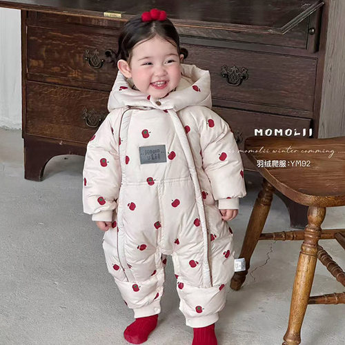 婴儿羽绒服连体衣宝宝哈衣新生外出抱衣服冬季爬服保暖白鸭绒冬装