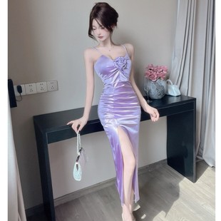 夜总店上班技师优雅极简花朵吊带锻面连衣裙夏季 新款 性感复古修身