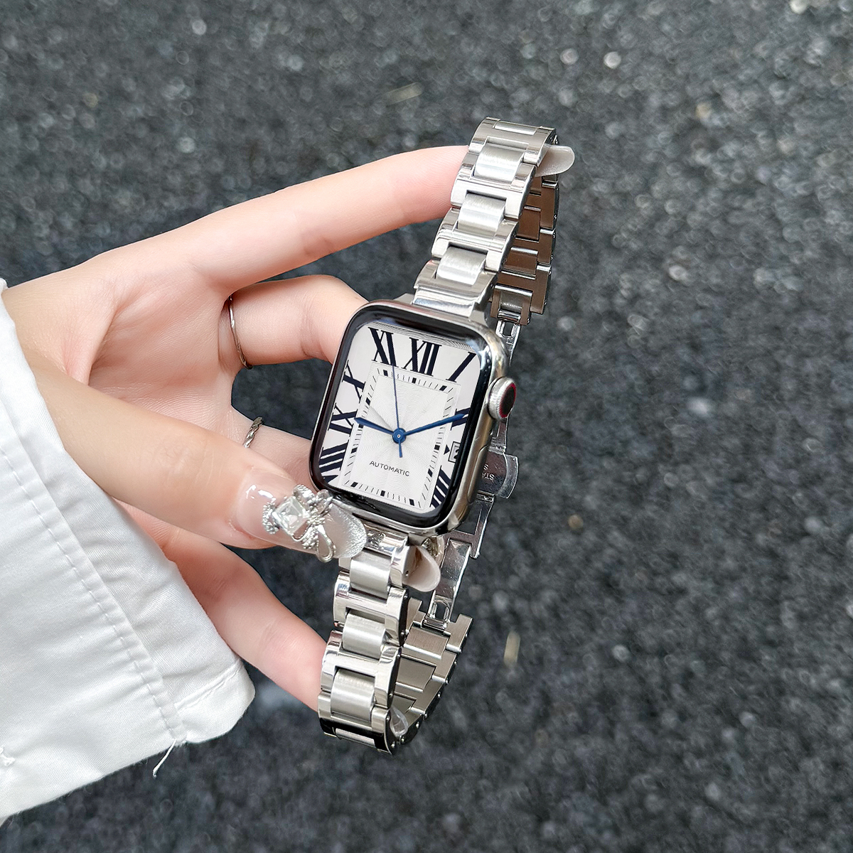iwatchs10蓝气球同款金属手表带