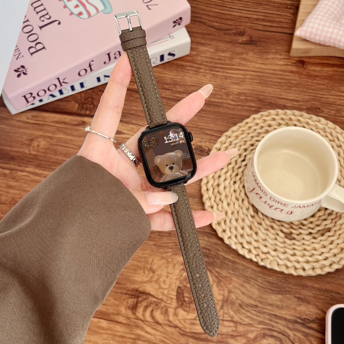 适用新品iwatchs11荔枝纹皮表带