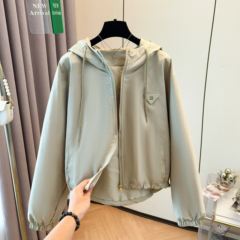 拉夏贝尔短款冲锋衣外套女秋冬连帽休闲炸街百搭工装风衣外套潮S