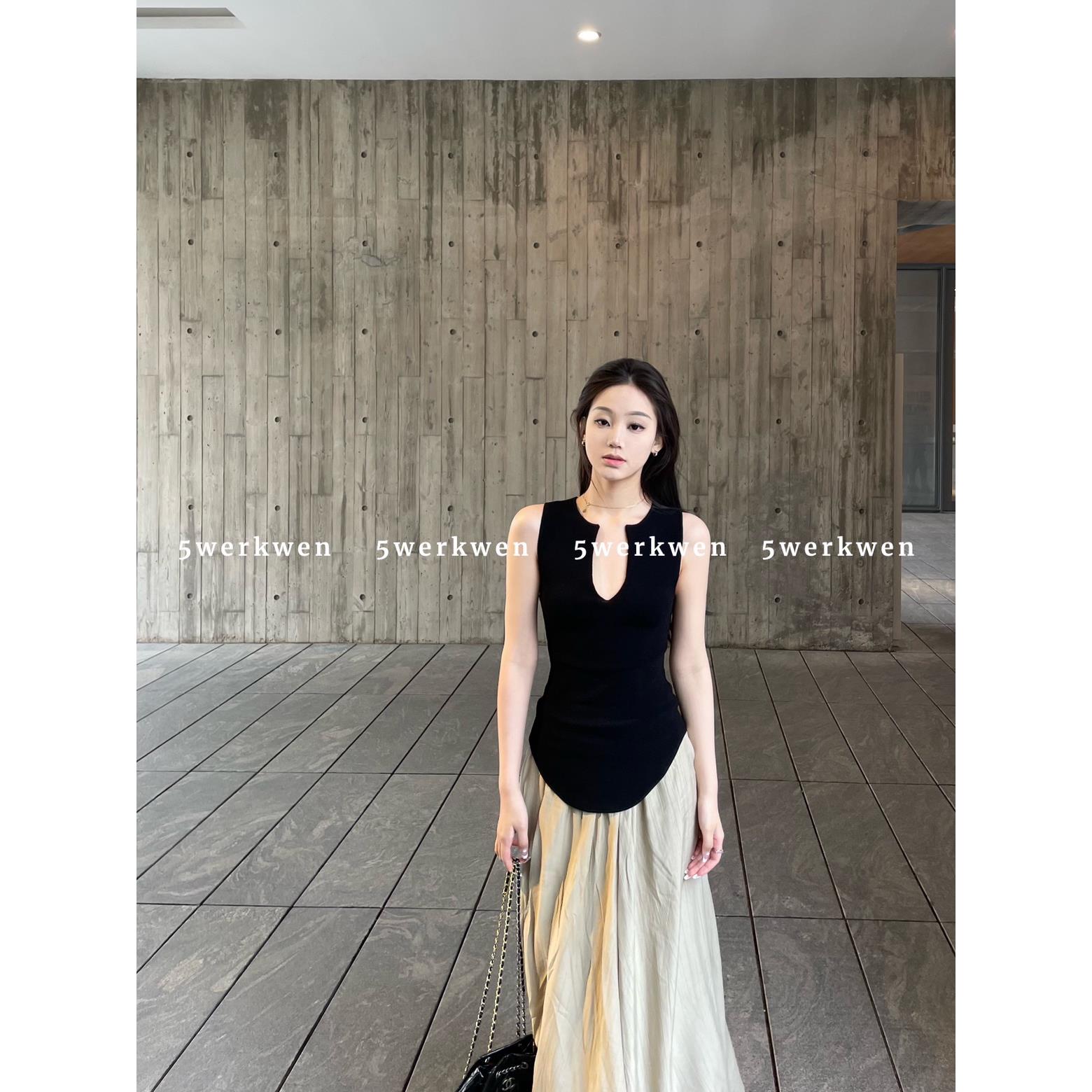 5werkwen rattan V领针织背心女夏季设计感小众修身黑色体恤上衣