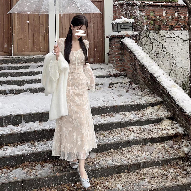 GirlsAt18 法式白色蕾丝连衣裙女高级感打底裙子收腰气质鱼尾长裙