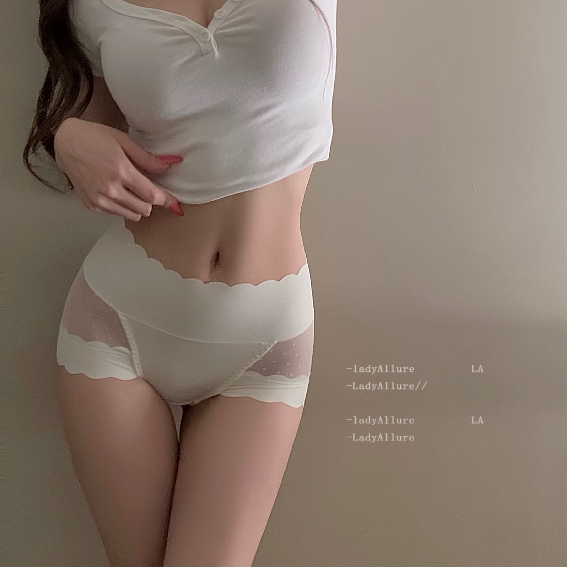 「LA」柔痕漫语 | 静感系列*收腹隐形奶皮舒适无痕夏女不夹臀内裤