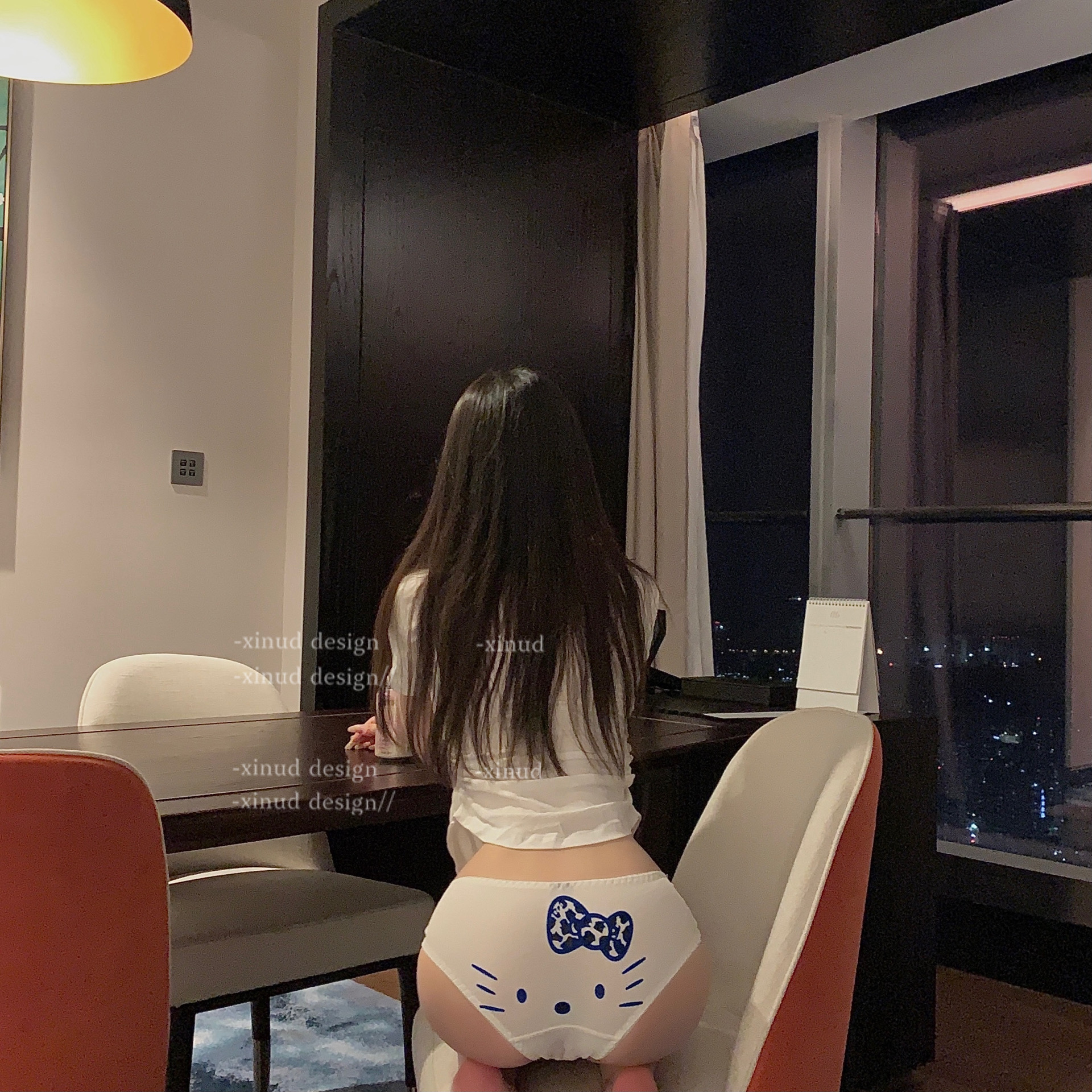 「LA 」kitty出击！可爱纯欲秋季薄款舒适提臀卡通低腰三角内裤