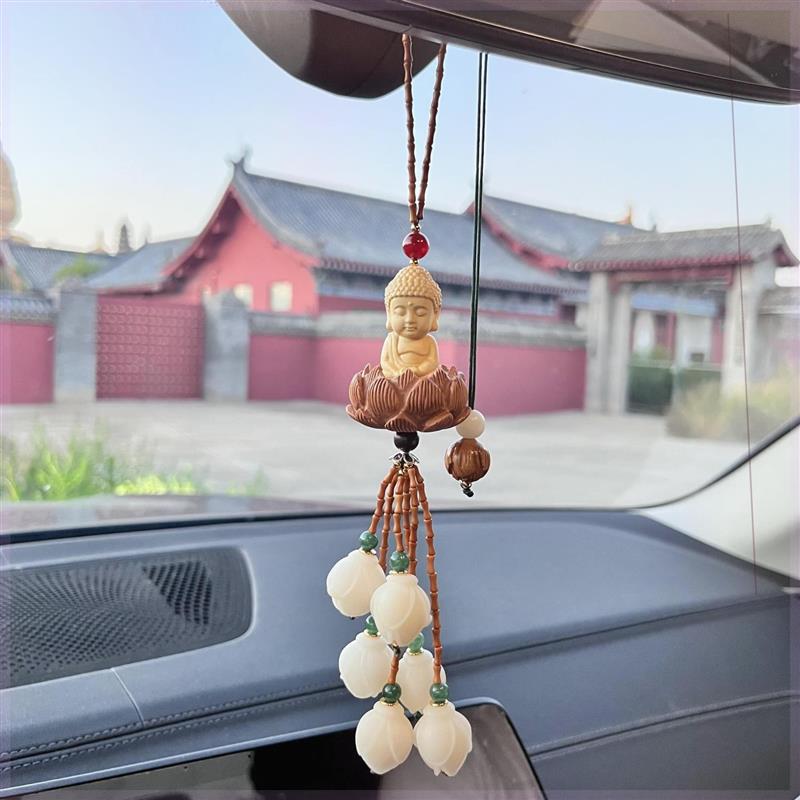 抖音同步新款汽车挂件车内挂饰创意后照镜莲花吊坠车载白玉兰花