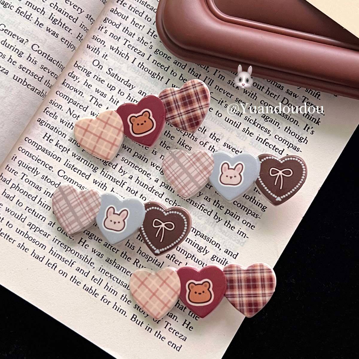 早秋新款小熊格子条纹咖色系发夹碎发化妆夹鸭嘴夹交叉发卡发饰品