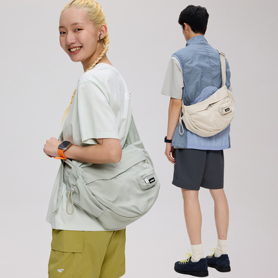 独立耳机仓位大容量饺子包通勤包