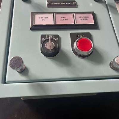 议价DEADMAN MAIN PANEL 主面板