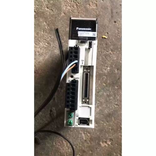 MADKT1505E 100W下伺服驱动器，成色如图，实物议价