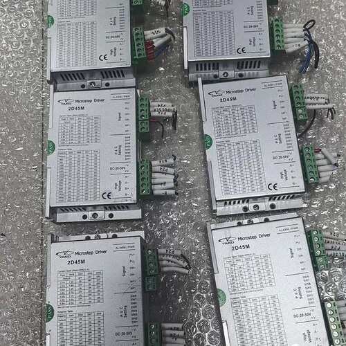 议价2D45M细分驱动器