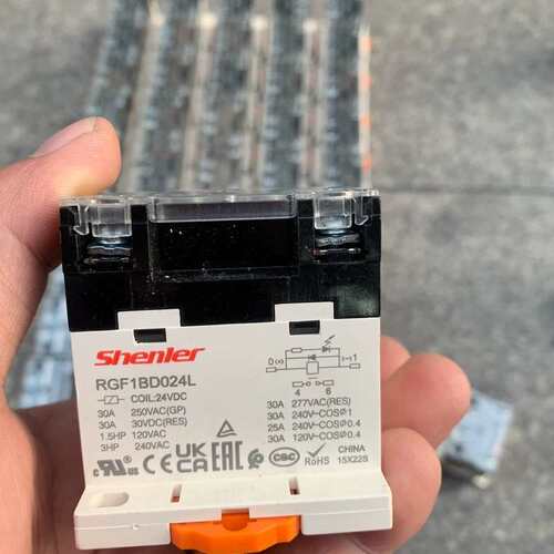 议价~申乐Shenler固态继电器 RGF1BD024L，24VD~可维修