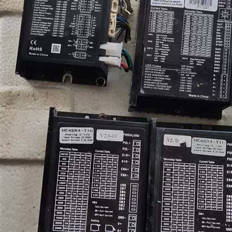 鸣驱动器R志S06P-3bsNH7k2A色-型号片实怕成有好几个型号