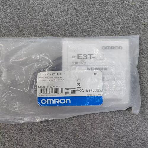 议价E3T-ST12M 2M 光电感测器，实物{鹏辉设备}