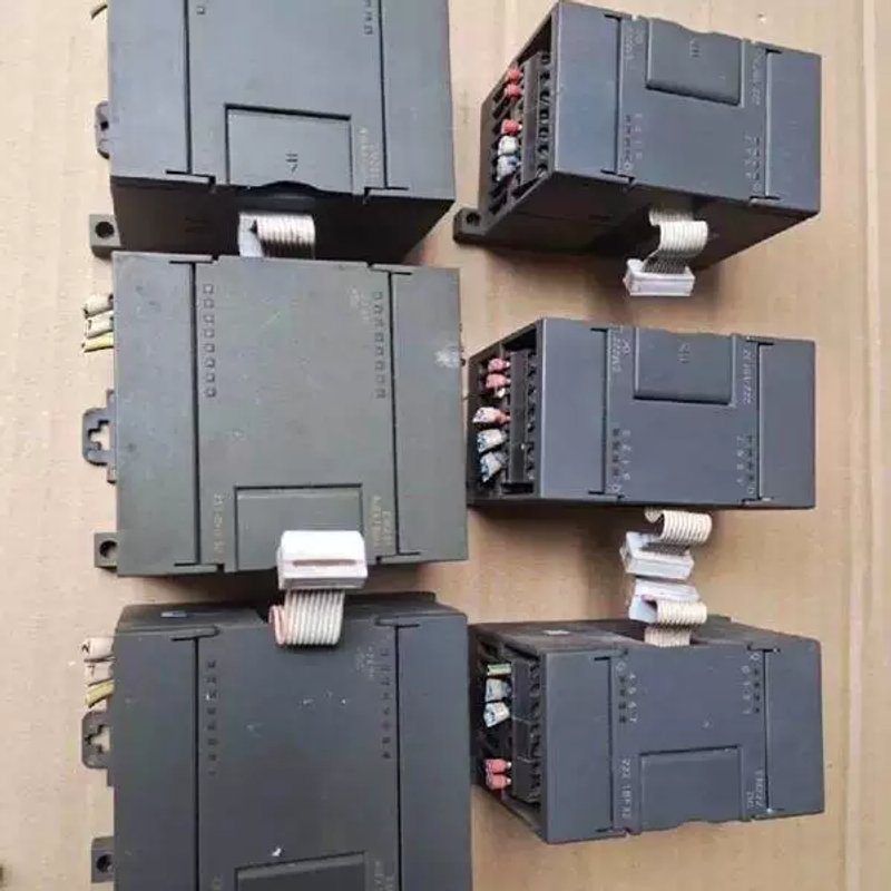 扩展模块EM222 S7222-1BF32三,70 都是,保证单,一起打—再拍!