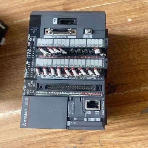 议价L02CPU LX40C6-CM一片