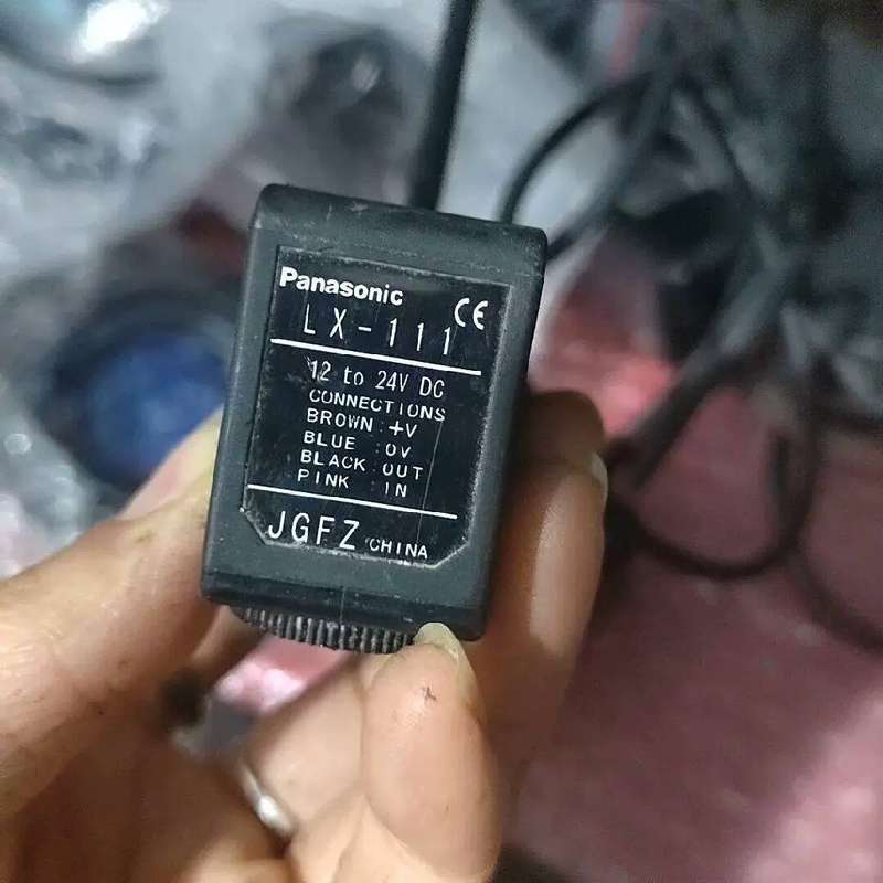 议价LX-111图片实拍 线长约40厘米。100特邮费实