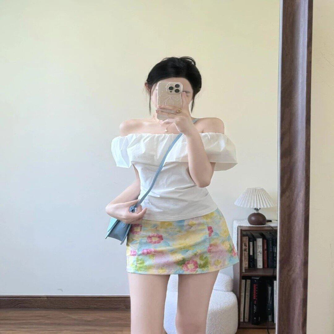 套装女2025夏季新款辣妹多巴胺穿搭一字肩修身T恤上衣碎花半身裙