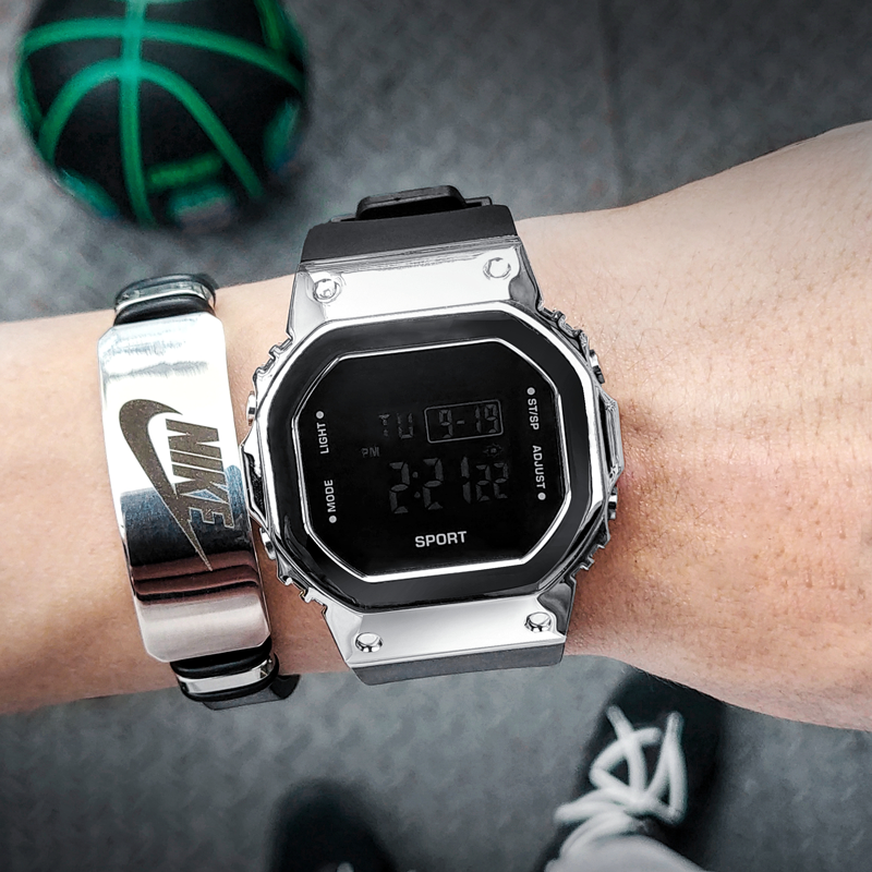 方形手表男士ins风潮流初中高中学生运动防水简约气质电子表机械
