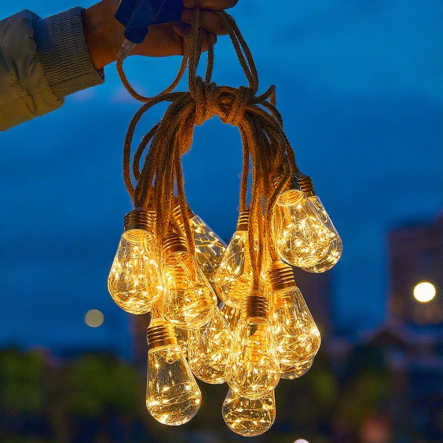 圣诞太阳能麻绳灯串满天星复古户外防水led氛围吊灯庭院场景布置