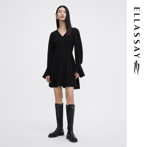 ELLASSAY歌力思早春新品简约V领三醋酸连衣裙EWB341Y00600