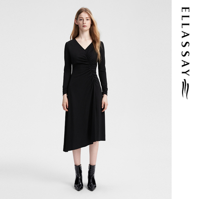 ELLASSAY歌力思秋季新款优雅斜边捏褶修身连衣裙女EWB353Y00600