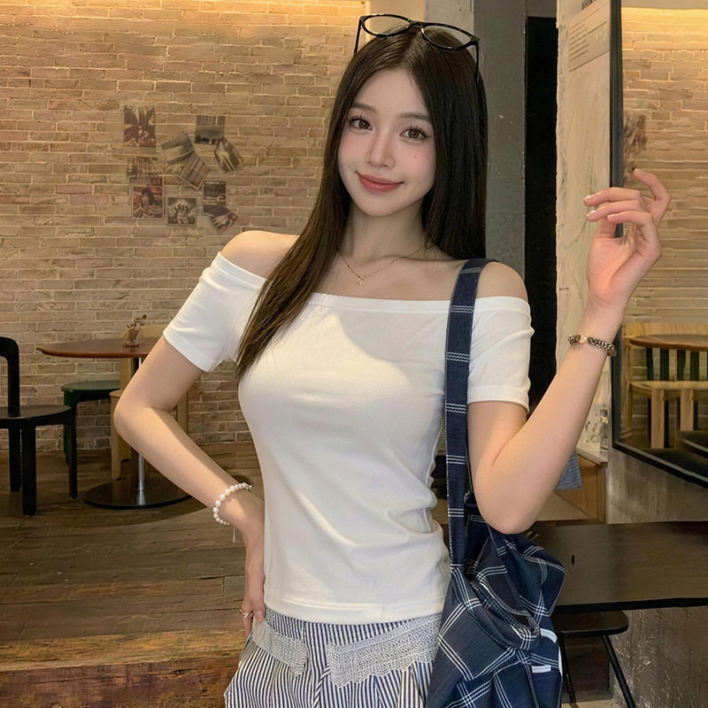 一字肩上衣女夏款修身显