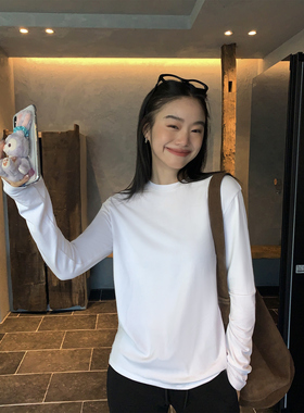 pusumede人手一件 白色圆领针织打底衫女内搭长袖T恤宽松百搭上衣