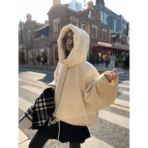 羽绒连帽双面呢设计感外套