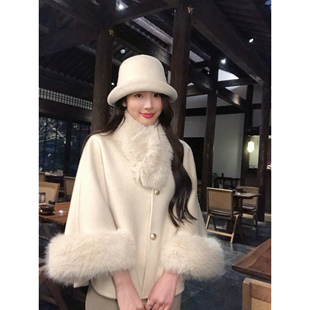 羊毛双面呢大衣 环保仿狐狸毛领披肩外套女短款 pusumede 复古文艺