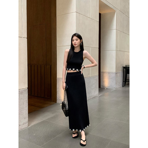 pusumede 亮片小花 两件套无袖针织吊带背心上衣女包臀半身裙套装