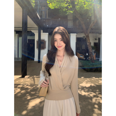 轻熟风交叉V领长袖针织衫上衣女