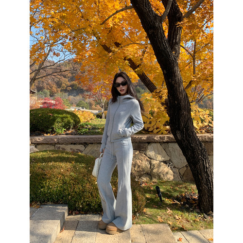 pusumede 极简运动风 修身连帽卫衣开衫女加绒显瘦休闲微喇裤套装