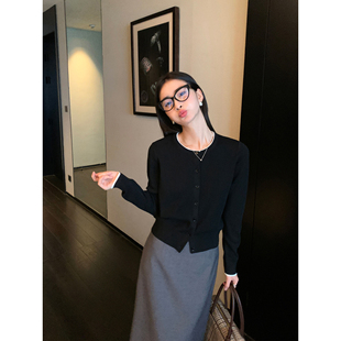 女设计感小众气质长袖 pusumede 撞色圆领针织开衫 周刊 上衣 时尚