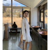 衬衫 pusumede 白色连衣裙女气质宽松荷叶边长袖 法式 裙 波特小姐