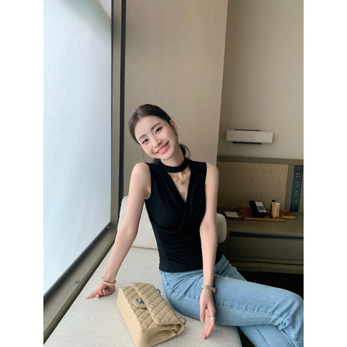 pusumedeV领背心挂脖无袖上衣