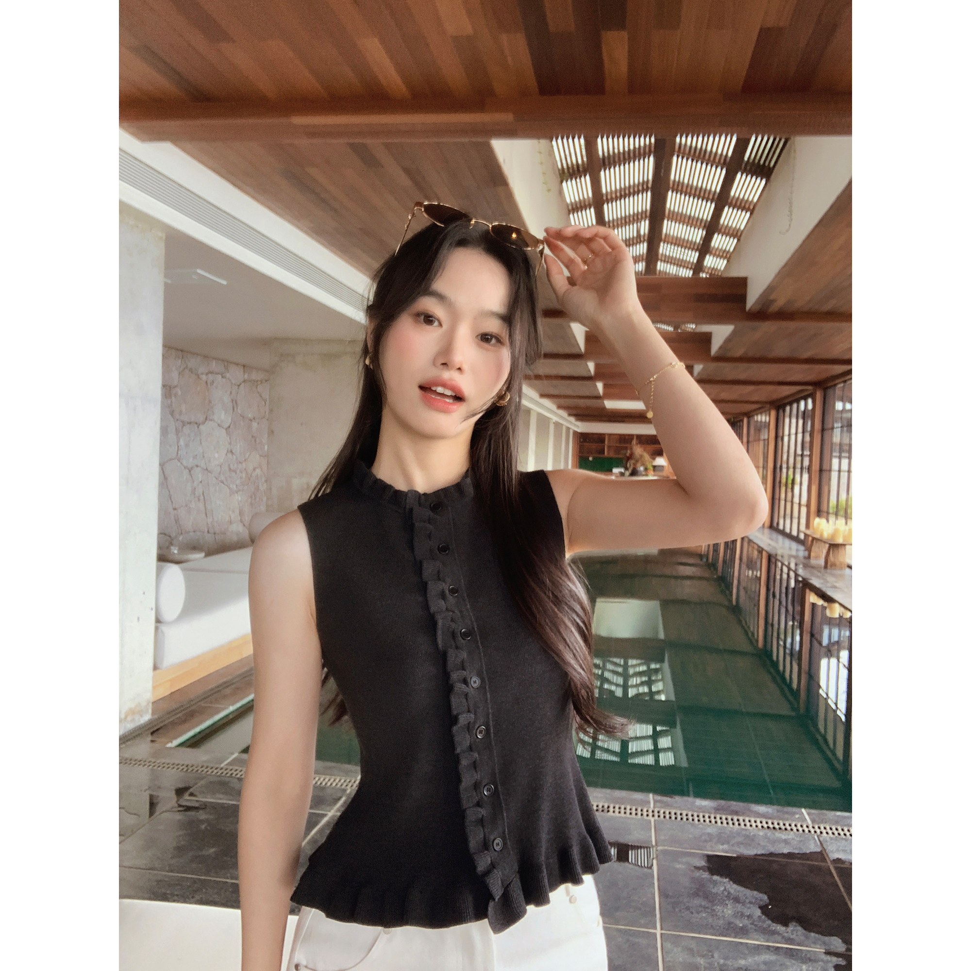 pusumede 奥黛甜心 木耳边无袖针织背心女外穿修身短款别致上衣