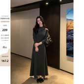 显瘦长裙 黑色半高领长袖 至知温柔 针织连衣裙女气质修身 pusumede
