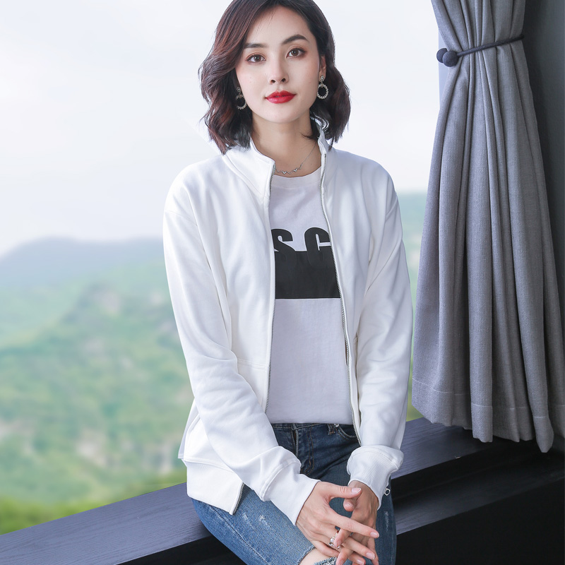 白色春秋新款女纯棉休闲宽松卫衣